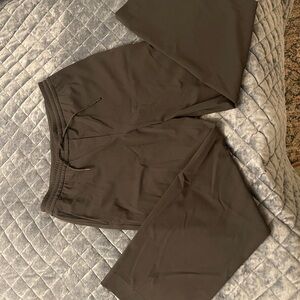 Lululemon Athletica Black work-style athletic  Pants